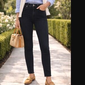 Forever 21 Womens Skinny Jeans Dark Wash Size 29